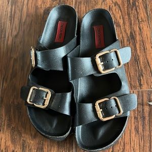 Size 8 London Rebel Sandal